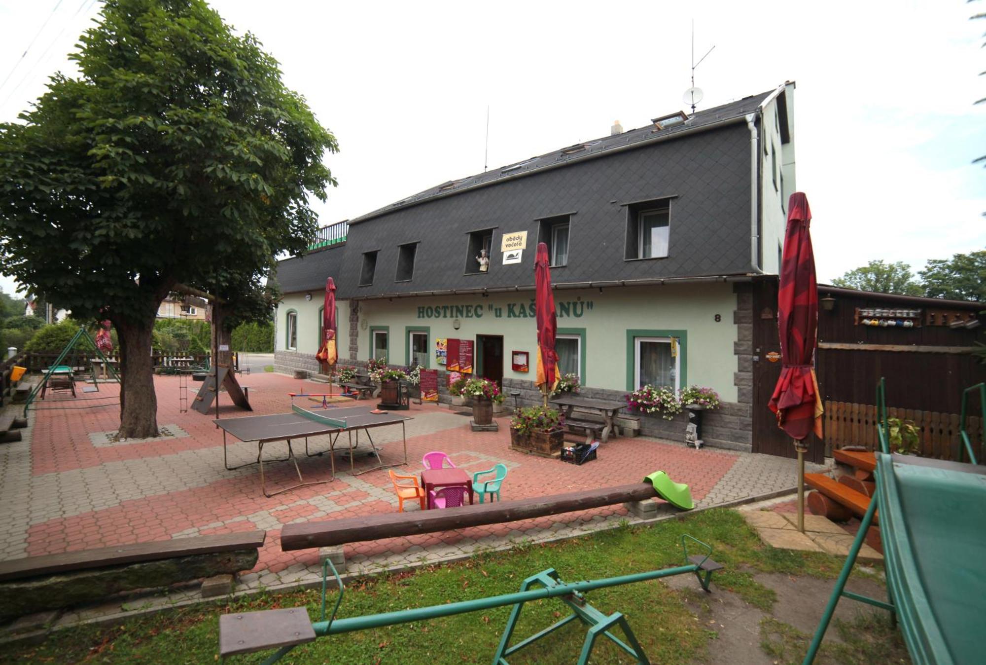 Pension U Kastanu Karlovy Vary Esterno foto